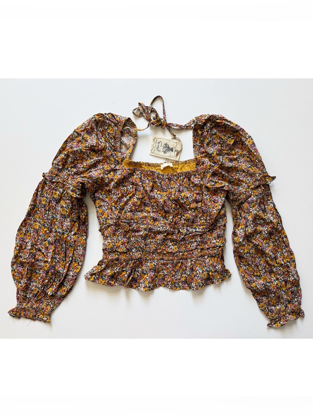 Easel Women’s Smocked Floral Square-Neck Floral Top size S Small NWT